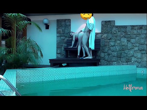 ❤️ El jefe invita a la criada a la piscina, pero no pudo resistirse a una caliente ️ Porno ruso en es.newsexxxx.ru ❌️